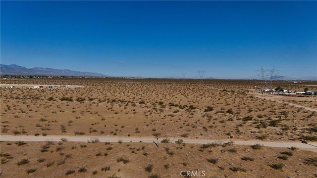 751 Wilson Ranch, Phelan, CA 92371