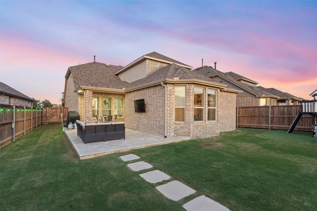 3601 Palmetto Avenue, Aubrey, TX 76227