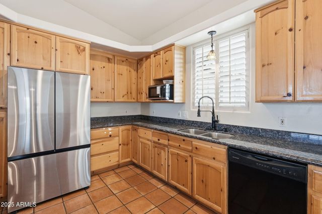 54463 W SUNBURST Street, Maricopa, AZ 85139