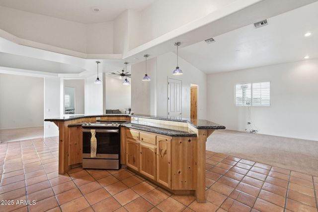 54463 W SUNBURST Street, Maricopa, AZ 85139