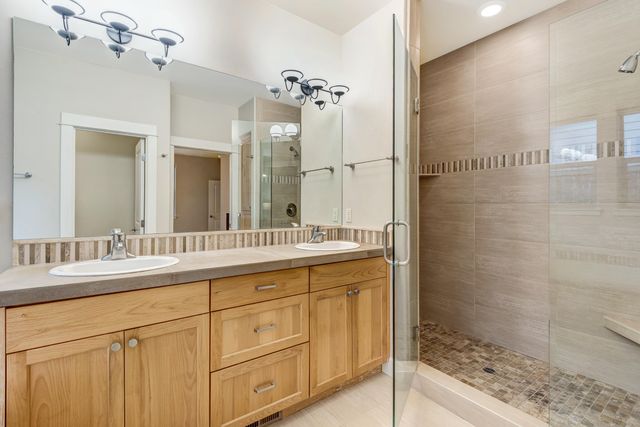 2323 NW High Lakes Loop, Bend, OR 97703