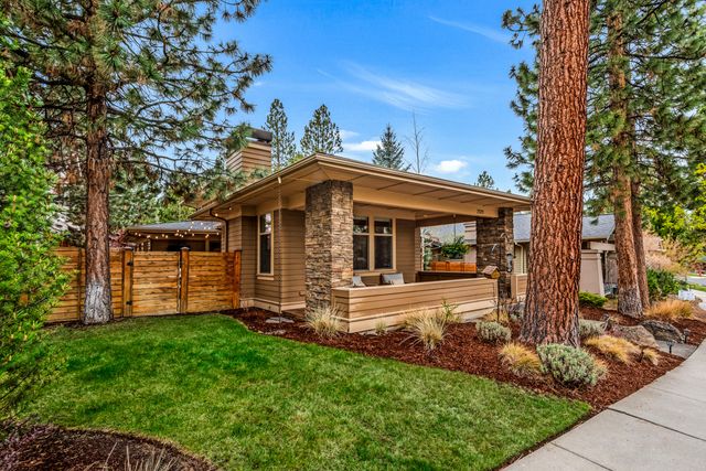 2323 NW High Lakes Loop, Bend, OR 97703