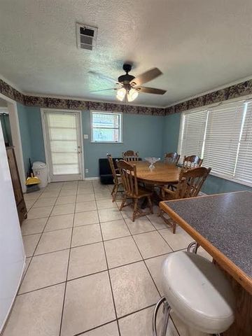 4128 Harvard Street, Lake Charles, LA 70605