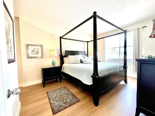 11028 Legacy Drive 203, Palm Beach Gardens, FL 33410