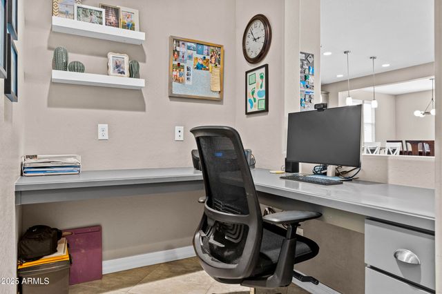 21978 N 100TH Avenue, Peoria, AZ 85383