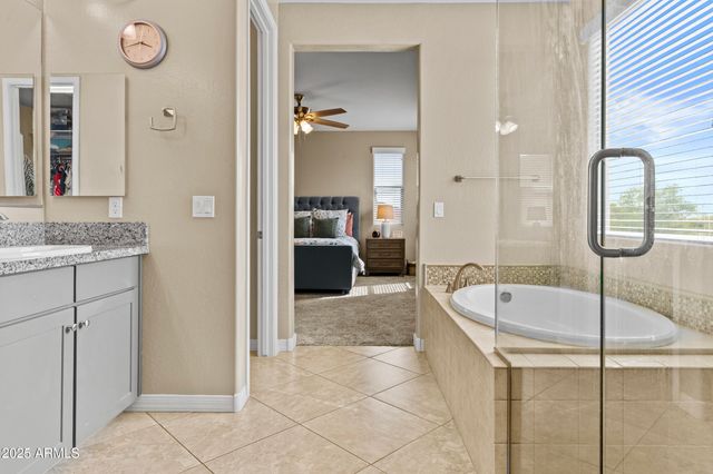 21978 N 100TH Avenue, Peoria, AZ 85383