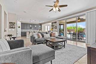 21978 N 100TH Avenue, Peoria, AZ 85383