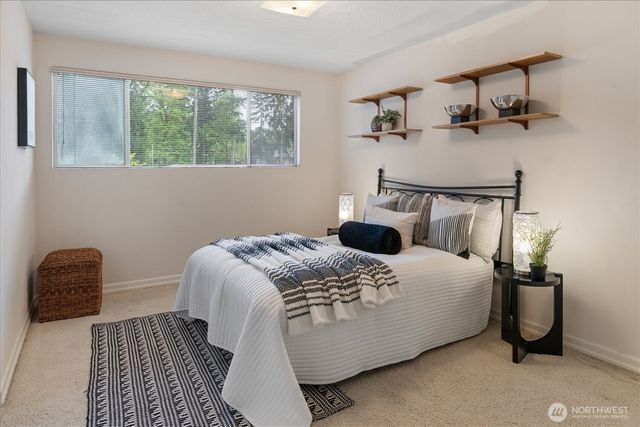 8948 133rd Avenue SE, Newcastle, WA 98059