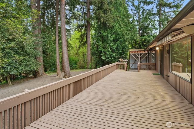 8948 133rd Avenue SE, Newcastle, WA 98059