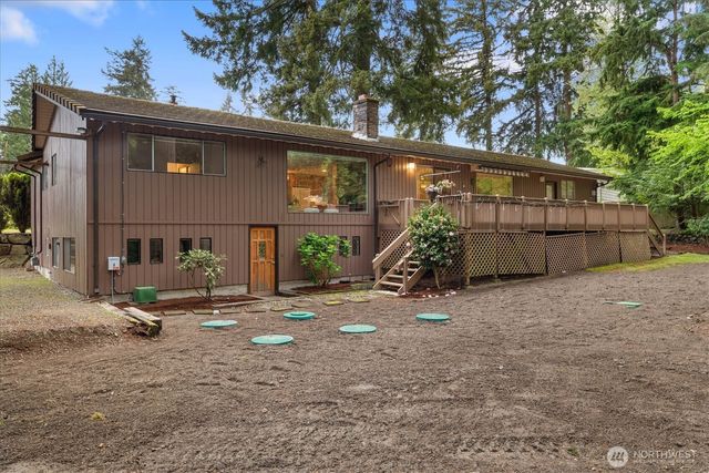 8948 133rd Avenue SE, Newcastle, WA 98059
