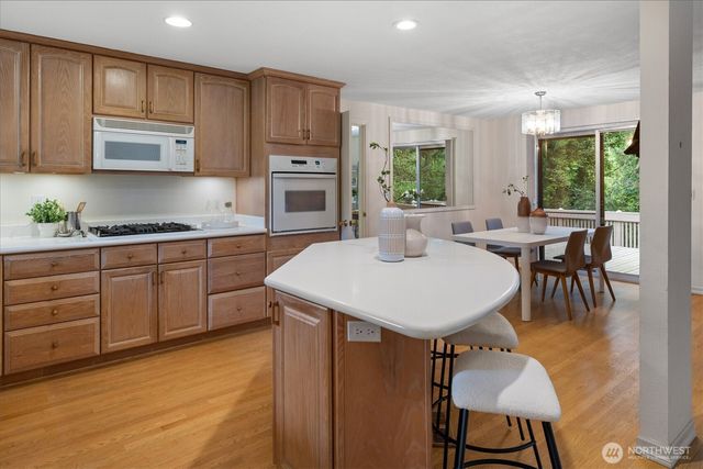 8948 133rd Avenue SE, Newcastle, WA 98059