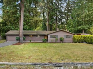 8948 133rd Avenue SE, Newcastle, WA 98059