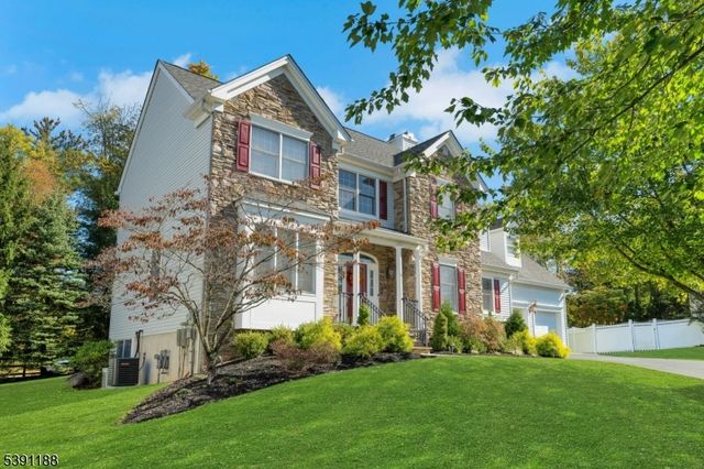 6 Allsop Ct, West Orange Twp., NJ 07052