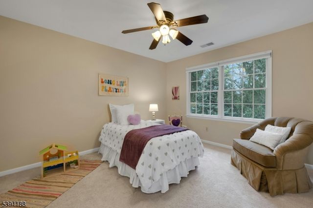 6 Allsop Ct, West Orange Twp., NJ 07052