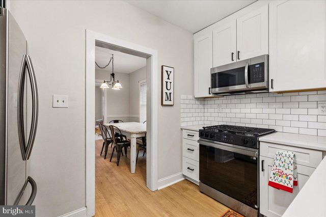 21 HEATHCOTE BROOK ROAD, Kingston, NJ 08528