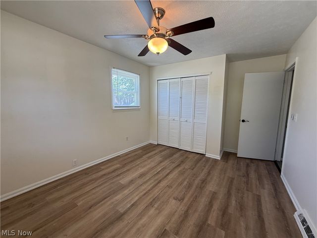 7682 Pinehurst Drive, Mentor On The Lake, OH 44060