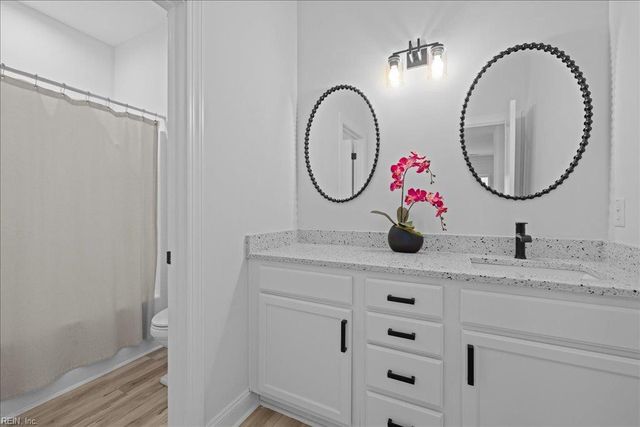 4601 Totteridge LN, Virginia Beach, VA 23462