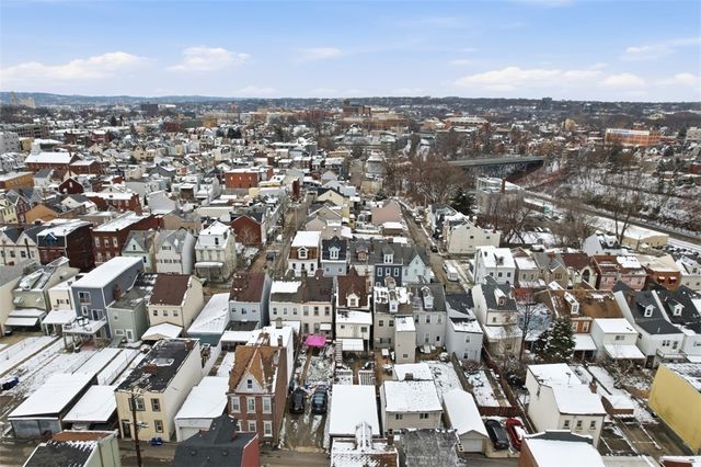 628 Edmond St, Bloomfield, PA 15224