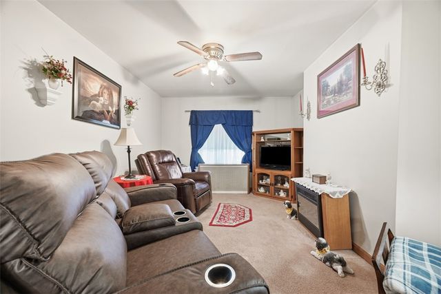 628 Edmond St, Bloomfield, PA 15224