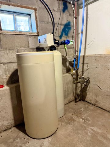 863 W Burns Valley Road, Winona, MN 55987