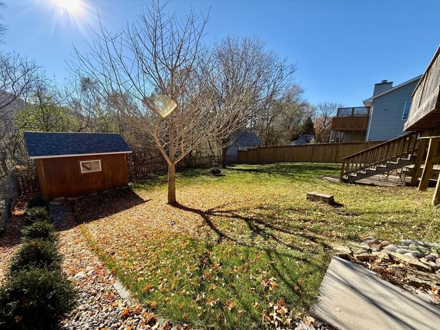 863 W Burns Valley Road, Winona, MN 55987