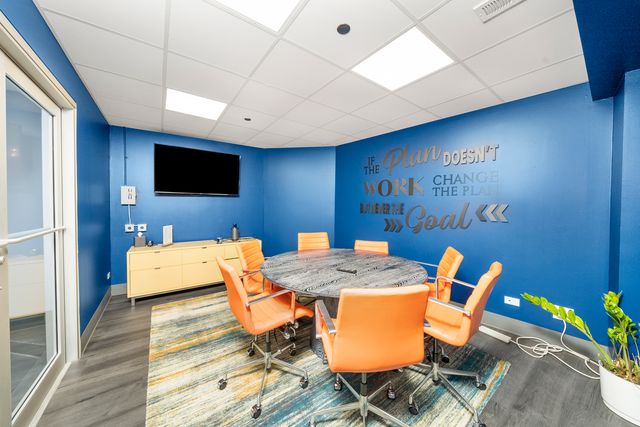 355 N CANAL Street C101, Chicago, IL 60606