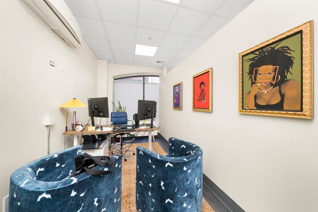 355 N CANAL Street C101, Chicago, IL 60606