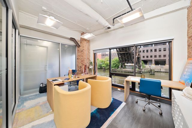 355 N CANAL Street C101, Chicago, IL 60606