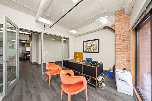 355 N CANAL Street C101, Chicago, IL 60606