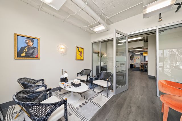 355 N CANAL Street C101, Chicago, IL 60606