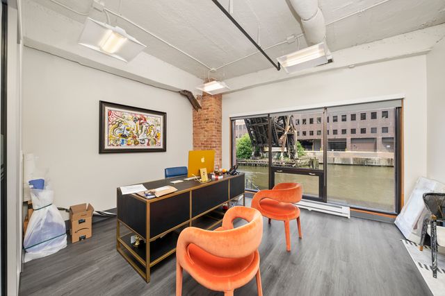 355 N CANAL Street C101, Chicago, IL 60606