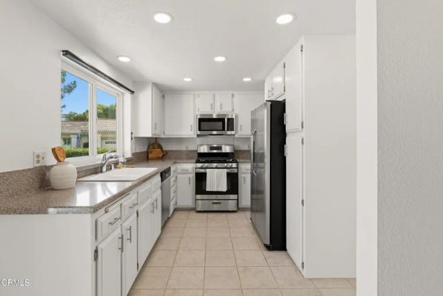 6091 Irena Avenue, Camarillo, CA 93012