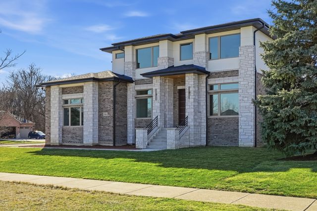 15966 S Crystal Creek Drive, Homer Glen, IL 60491