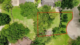 8306 Candlegreen Lane, Houston, TX 77071