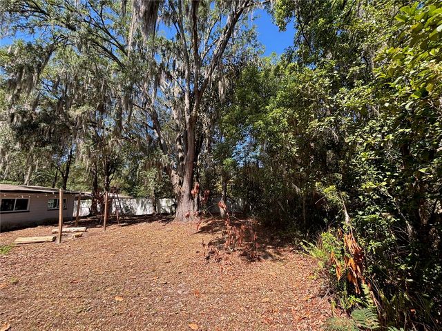 1710 NE 28TH AVENUE, Gainesville, FL 32609