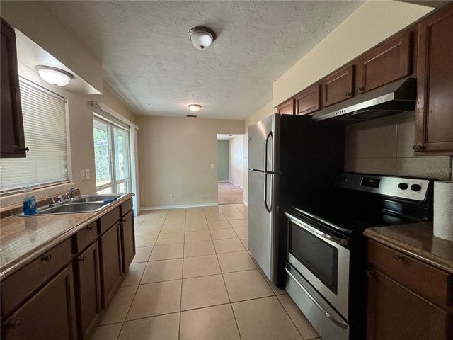 1710 NE 28TH AVENUE, Gainesville, FL 32609