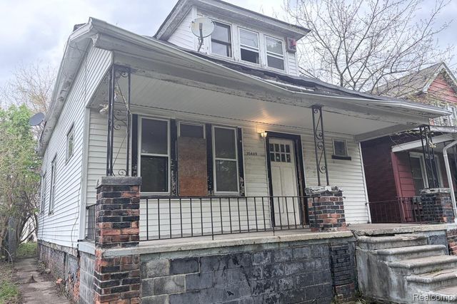 10449 Sterritt Street, Detroit, MI 48213