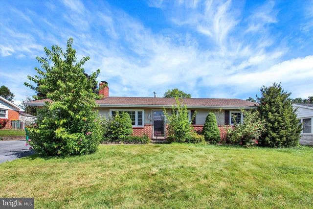 926 PARK ST, Waynesboro, PA 17268