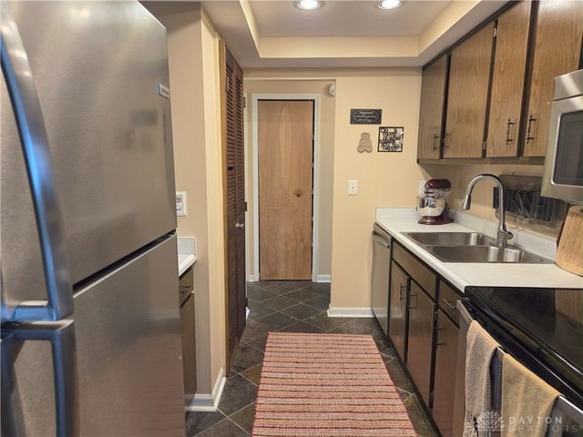 5897 Troy Villa Boulevard, Dayton, OH 45424