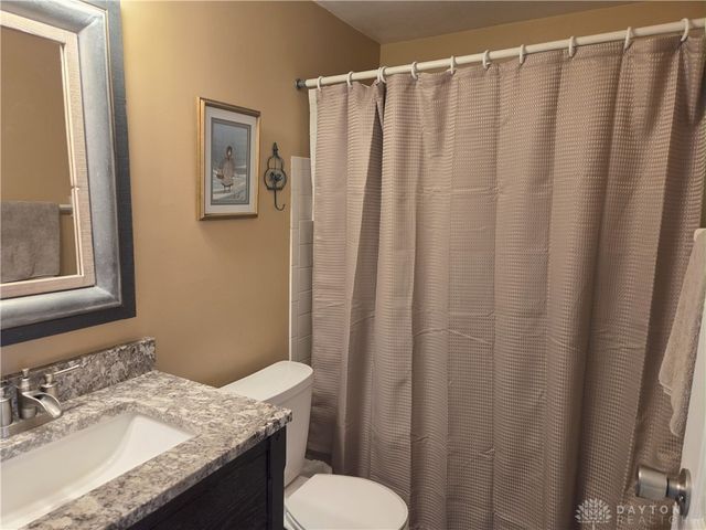 5897 Troy Villa Boulevard, Dayton, OH 45424