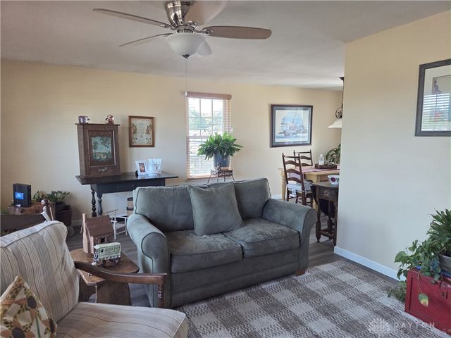 5897 Troy Villa Boulevard, Dayton, OH 45424