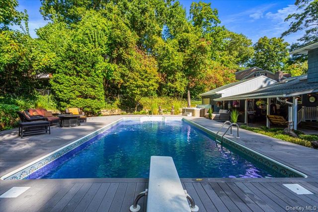 54A Upland Drive A, East Northport, NY 11731