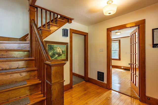 22 W Center St, Northampton, MA 01062