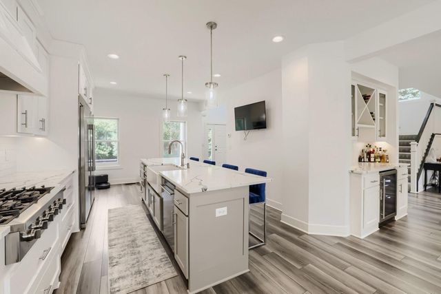 11959 Imperial Avenue N, Hugo, MN 55038
