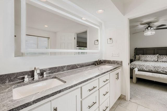 11959 Imperial Avenue N, Hugo, MN 55038