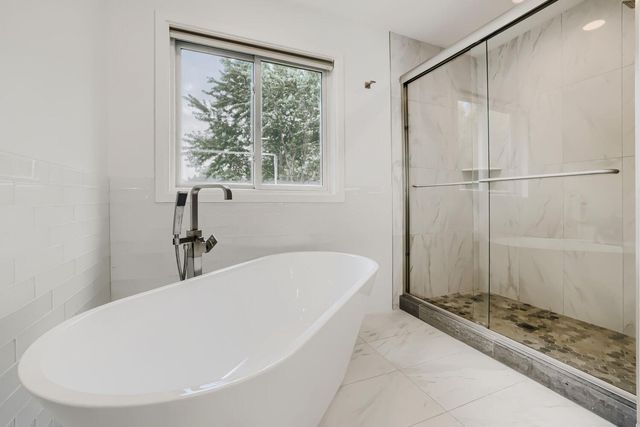 11959 Imperial Avenue N, Hugo, MN 55038