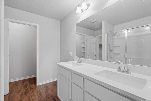 6610 Freedom Hills, San Antonio, TX 78242