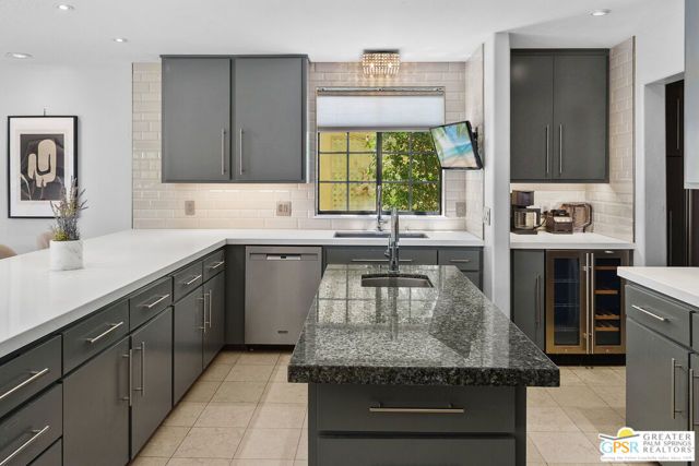 29249 N Moon Shadow Drive, Thousand Palms, CA 92276