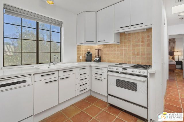 29249 N Moon Shadow Drive, Thousand Palms, CA 92276