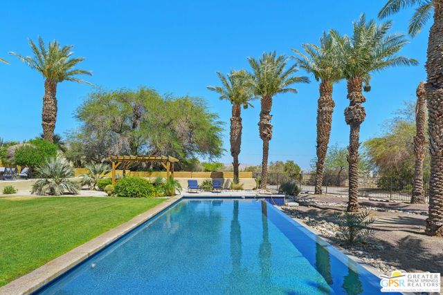 29249 N Moon Shadow Drive, Thousand Palms, CA 92276